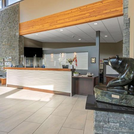 Best Western Plus Revelstoke Exterior photo