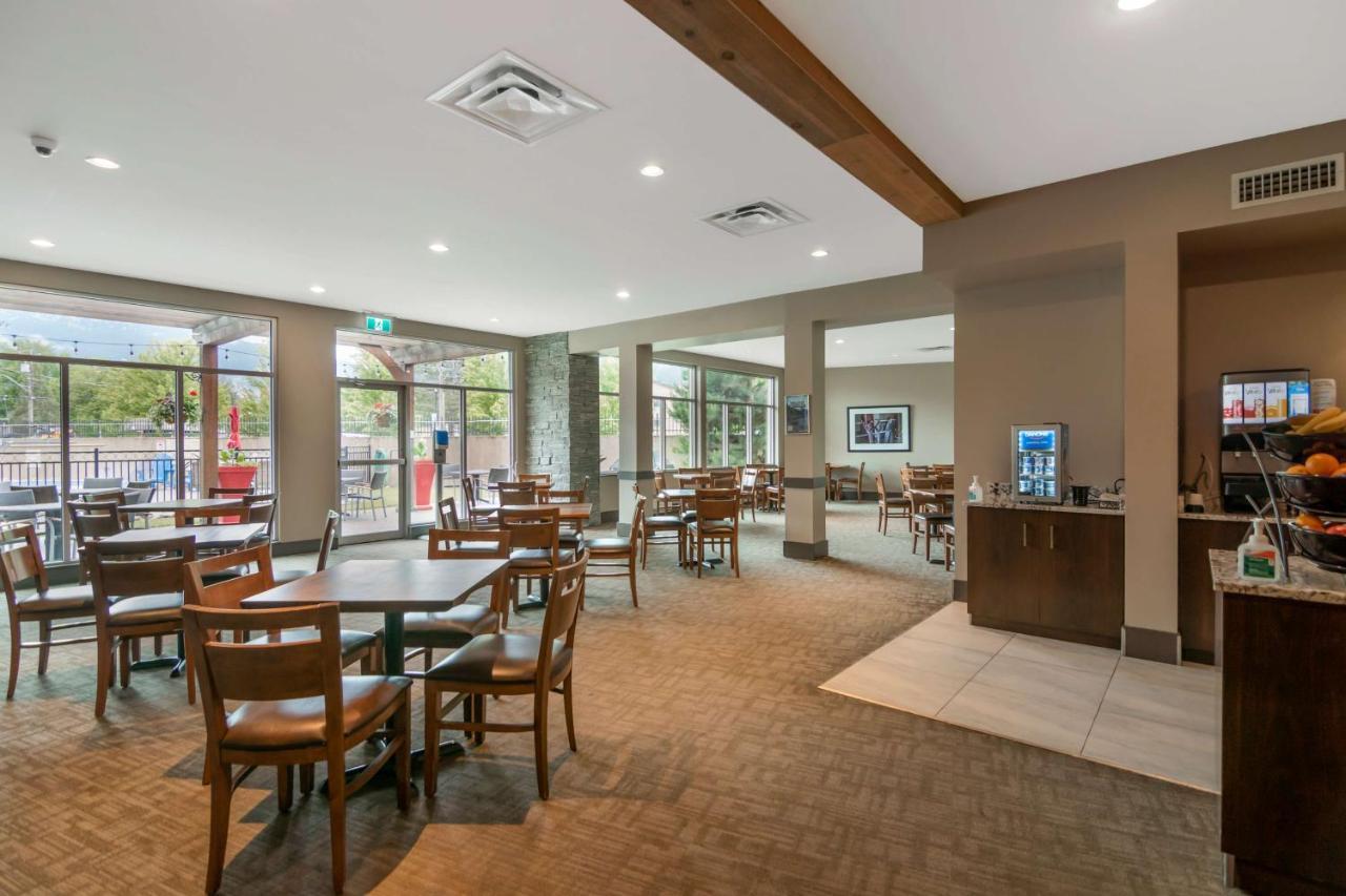 Best Western Plus Revelstoke Exterior photo