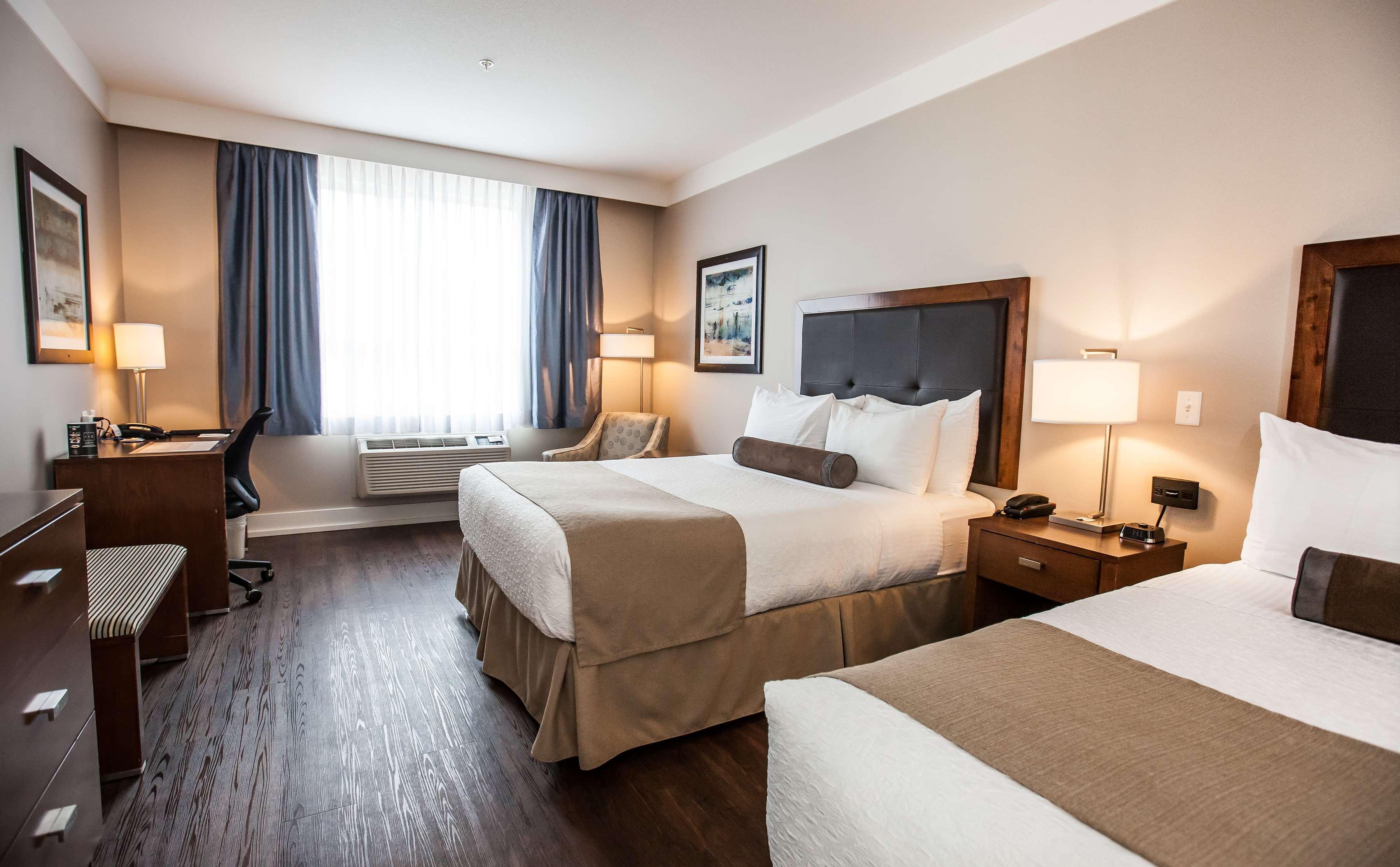 Best Western Plus Revelstoke Exterior photo