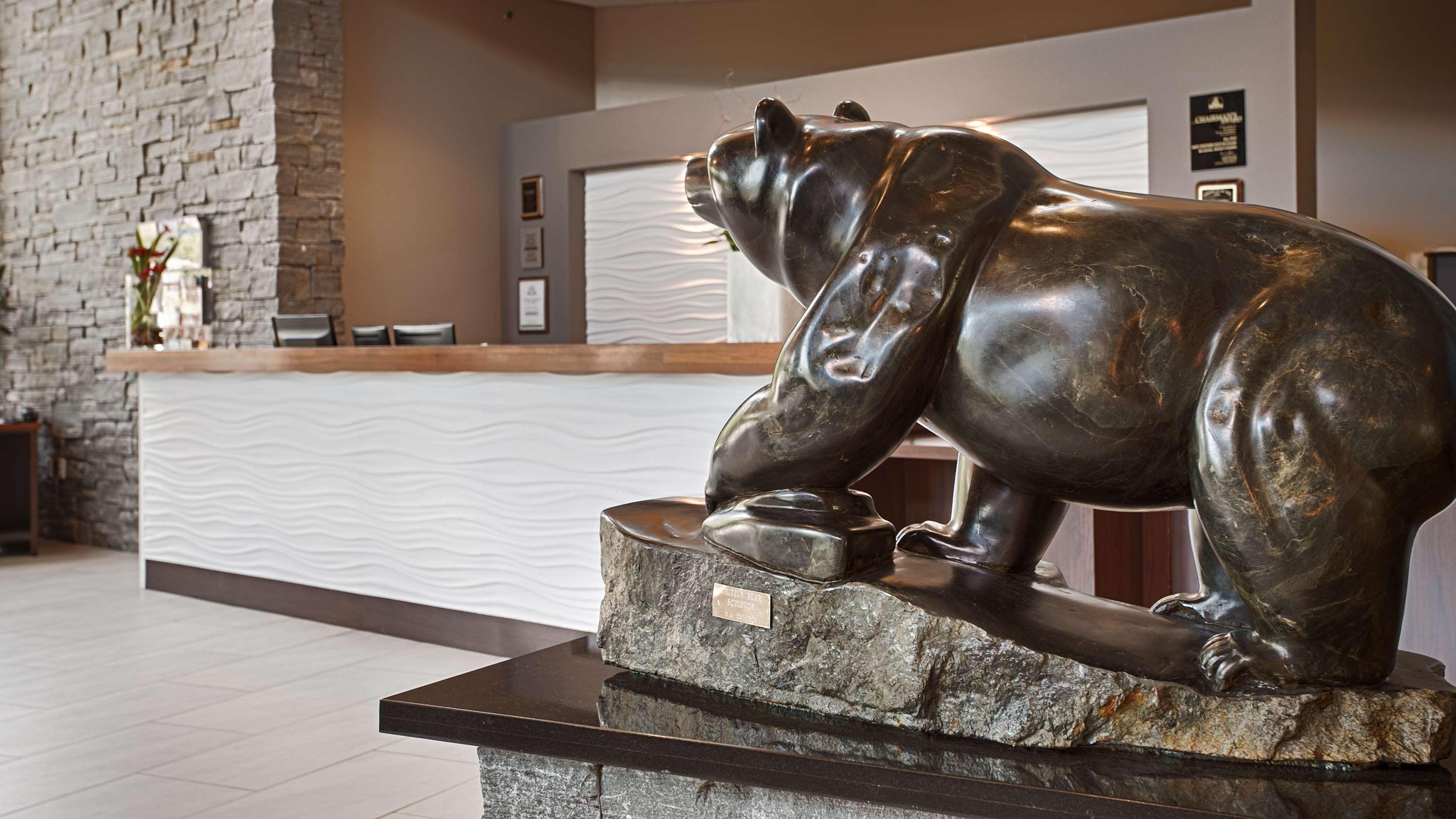 Best Western Plus Revelstoke Exterior photo